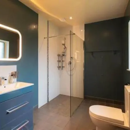 בית נופש Panorama - 5 Star Luxury
