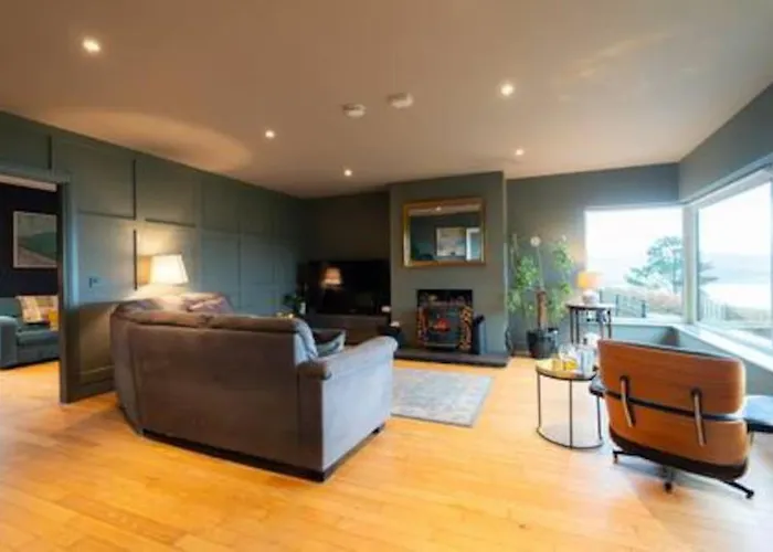 Panorama - 5 Star Luxury Дом отдыха Дингл