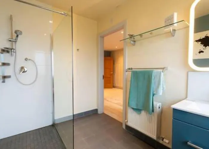 Panorama - 5 Star Luxury