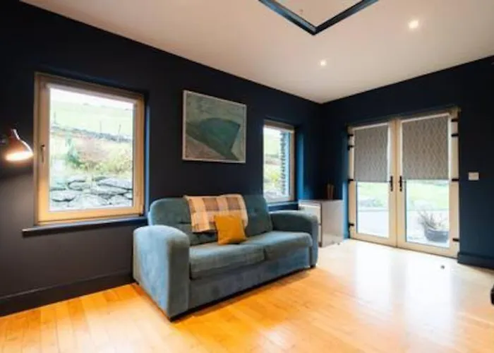 Дом отдыха Panorama - 5 Star Luxury Дингл